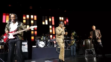 Earth, Wind & Fire Named Greatest R&B Group Of All Time
